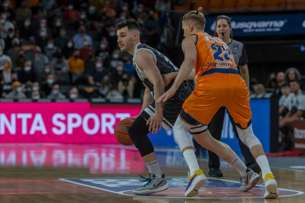 在这一届亚 在这一届亚