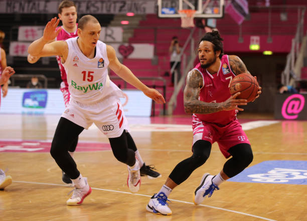 进攻空间 进攻空间