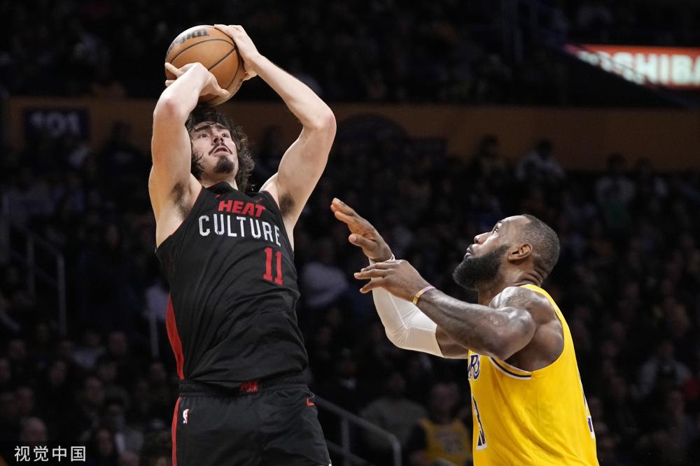 的前瞻性判 的前瞻性判